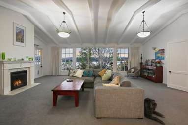 160 Grace Road_4