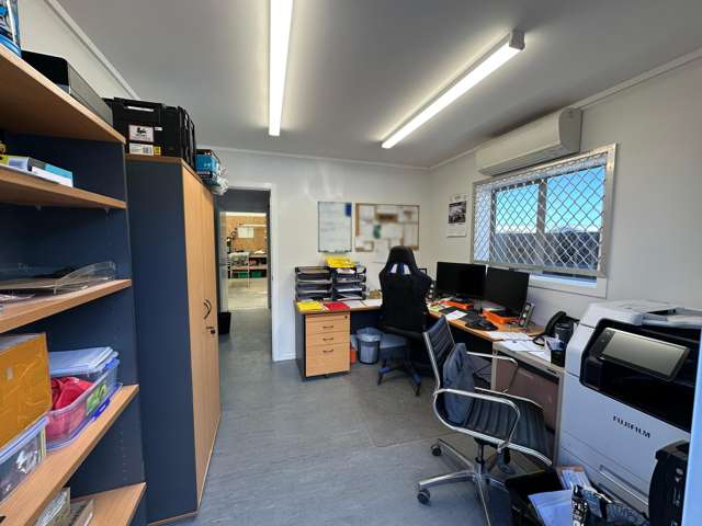 68 Niven Street Onekawa_4