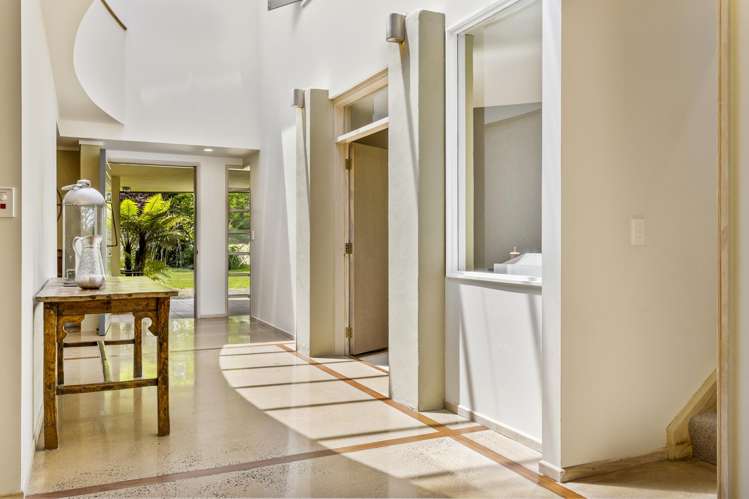 194 and 196 State Highway One Waitahanui_10