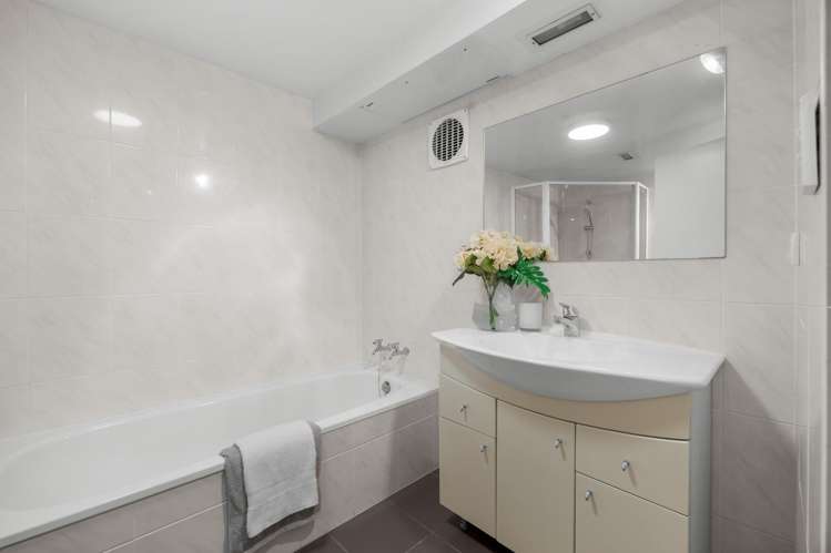 17 Debron Avenue Remuera_20