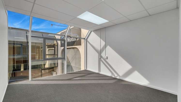 4/3 Birmingham Drive Middleton_11