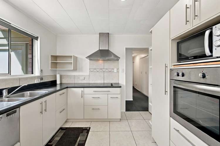 16C Grey Street Glenholme_2