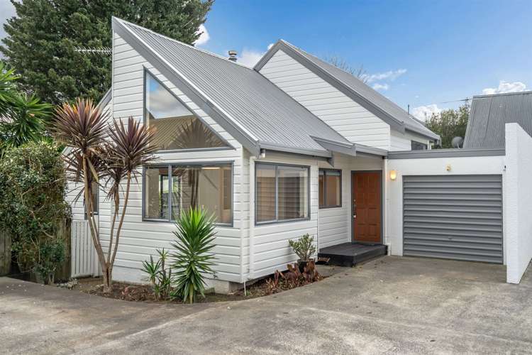 4/10 Taiere Terrace Onehunga_0