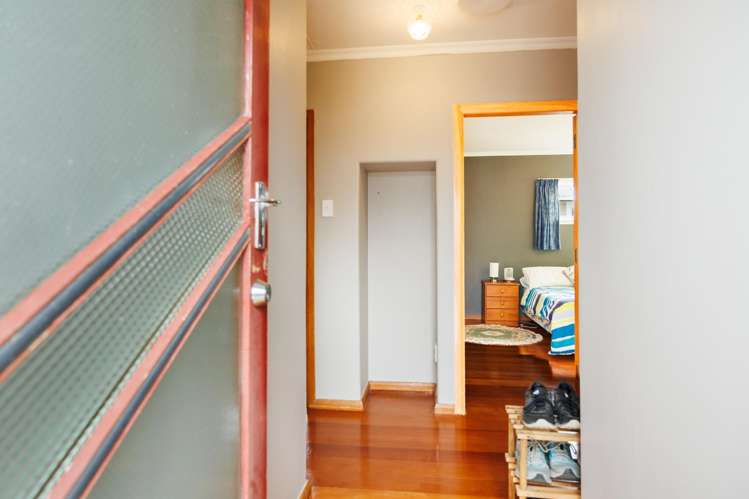 28 Henare Street West End_5