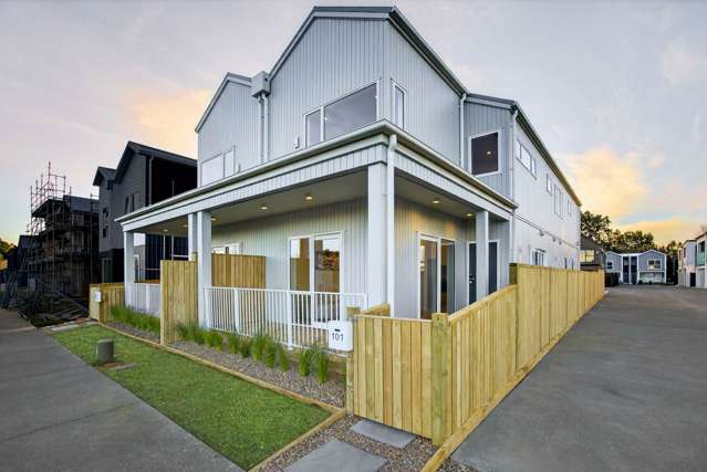 101 Tributary Parade Karaka_1