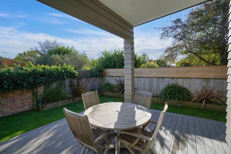 48 Louisa Street Gladstone_25