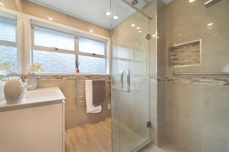 4 Kimber Hall Avenue Mount Roskill_17