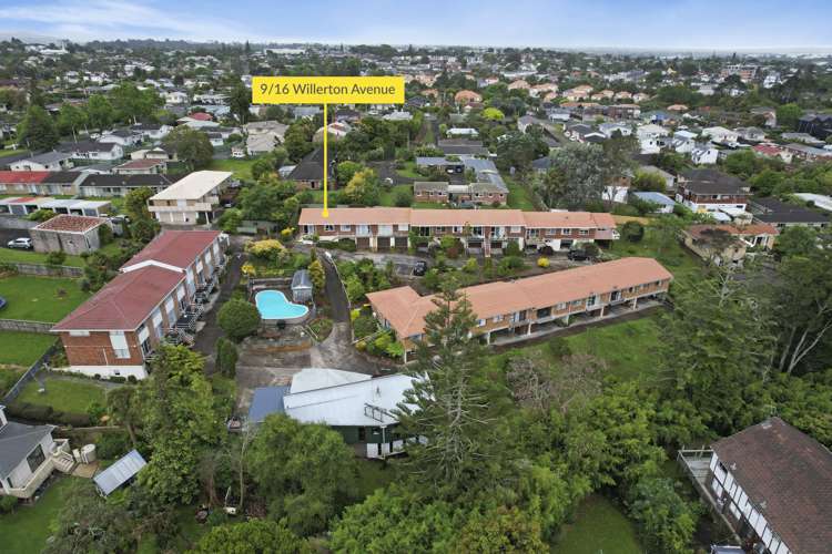 9/16 Willerton Avenue New Lynn_16