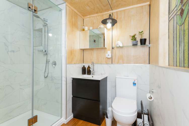 9 Uawa Parade Tolaga Bay_17