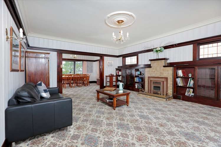 35 Haydn Avenue Royal Oak_3