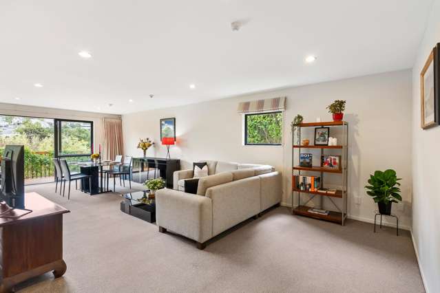 3/75 Tamahere Drive Glenfield_3