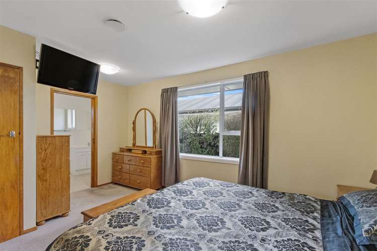 13 Ron Place Bishopdale_8