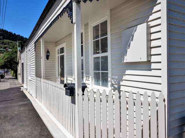 41 Winchester Street Lyttelton_2