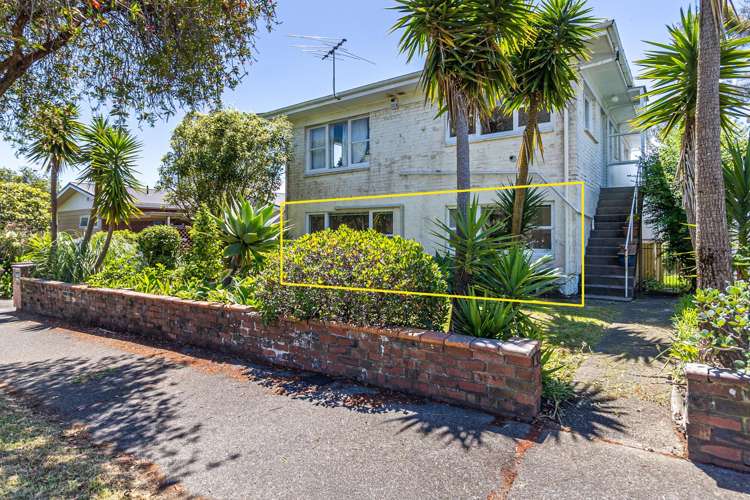 54a Whytehead Crescent Saint Heliers_13