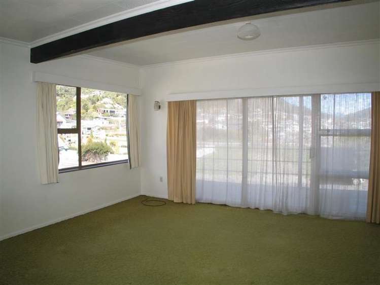 2b Surrey Street Picton_4