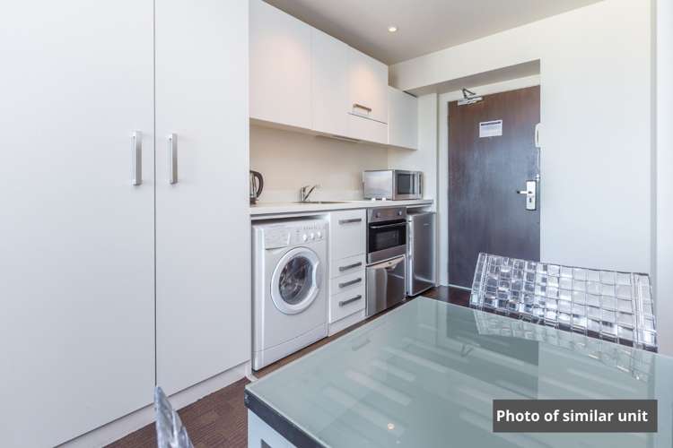 1223/10 Waterloo Quadrant Auckland Central_3