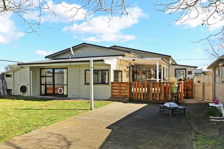 24 Mitchell Street Waipukurau and Surrounds_17