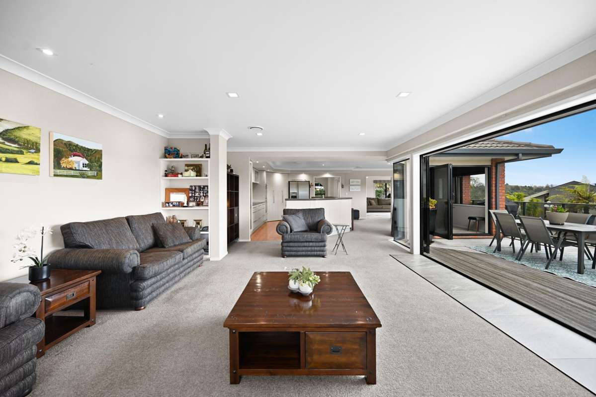 17 River Oaks Place_3