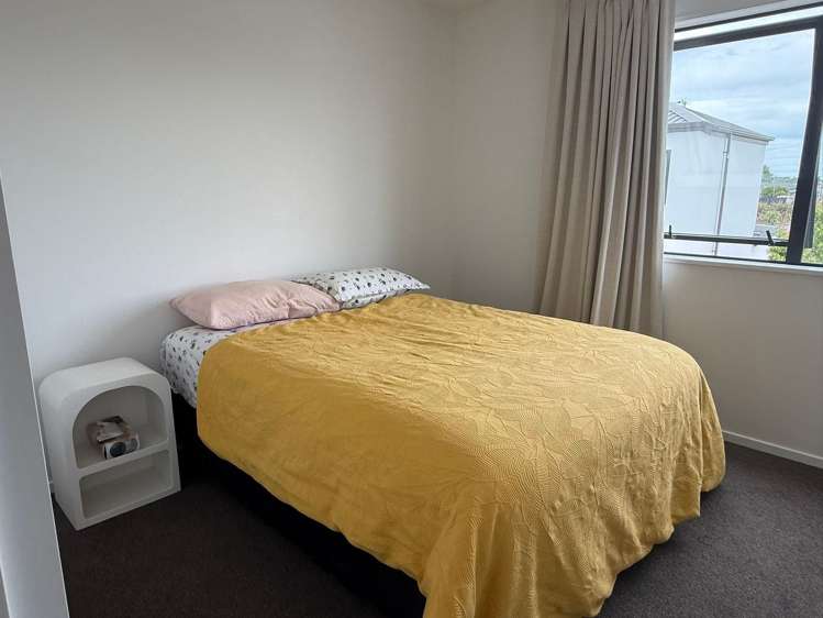 3/304 Waterloo Road Hornby_6