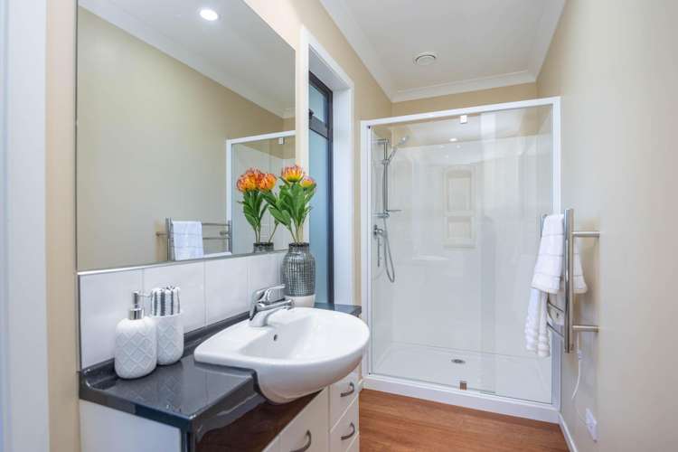 72 Barrington Drive Huntington_19