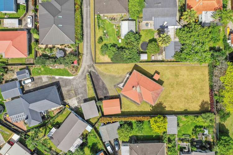 200 Lake Road Northcote_10