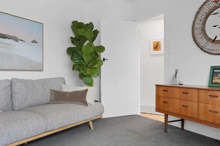 43 Parrs Cross Road Henderson_11