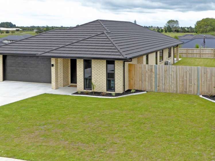 13 Patatee Terrace Baverstock_16