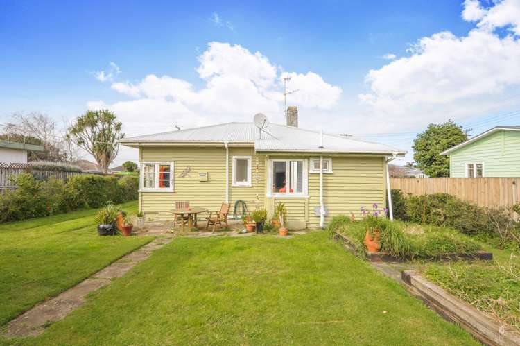 16 Heretaunga Avenue Onehunga_3