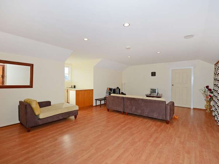 84 Moeraki Road Maoribank_14