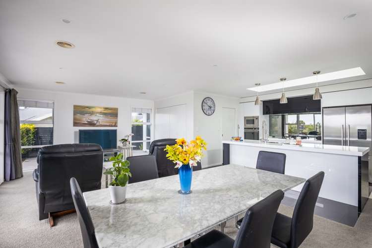 1 Oakmont Crescent Waiwhakaiho_9
