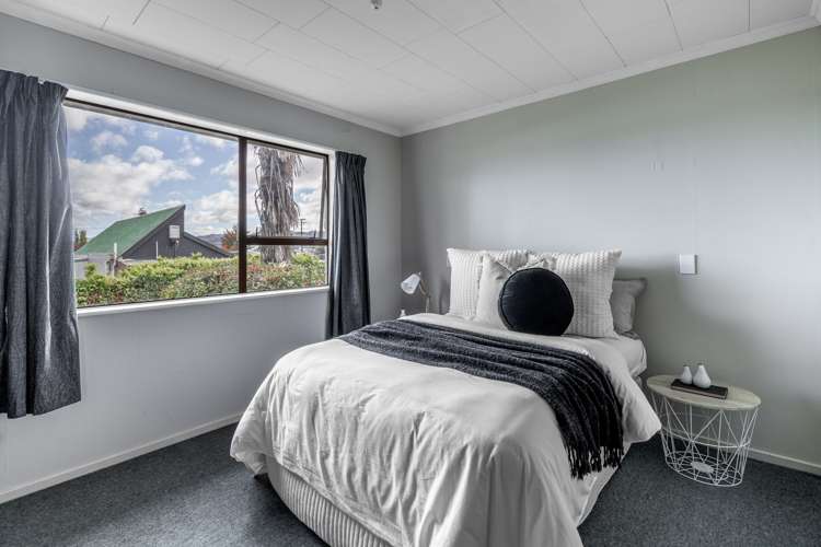 1a Talbot Street Gore Surrounds_8