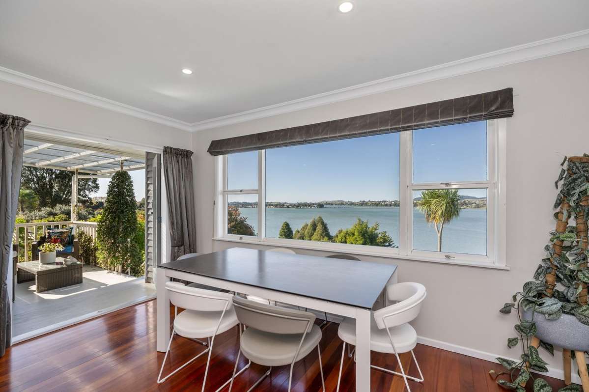 49 Baycroft Avenue_5