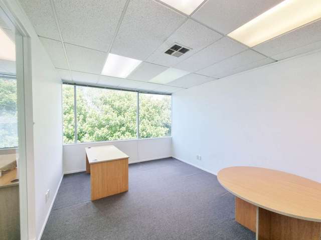 1A/12 Saturn Place Rosedale_4