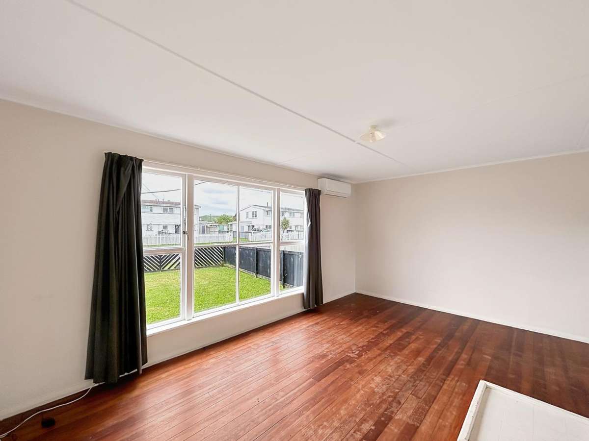 WHANGANUI EAST - 3 BEDROOMS 5