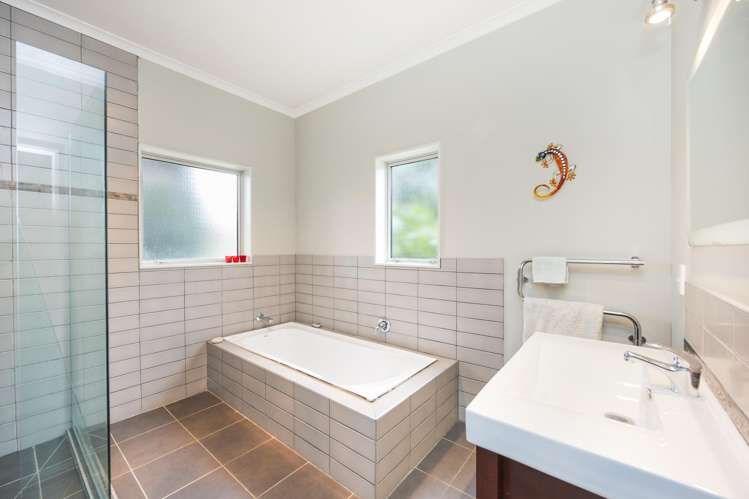 397e Pohangina Valley East Road Pohangina Valley_35