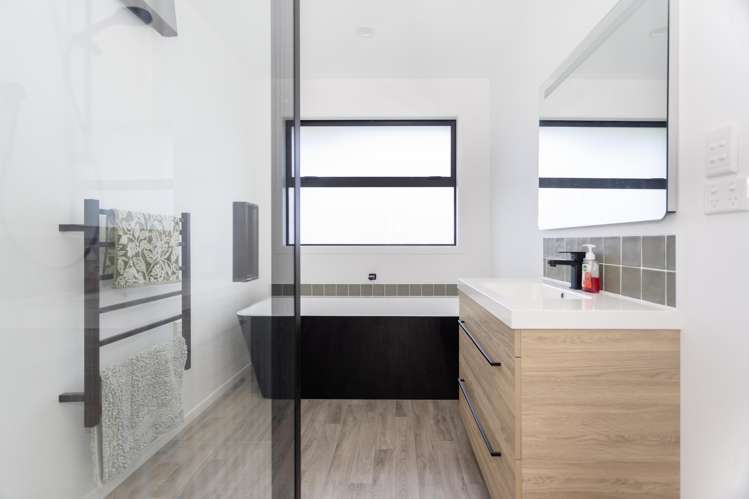 12 Whitehaven Street Weston_23