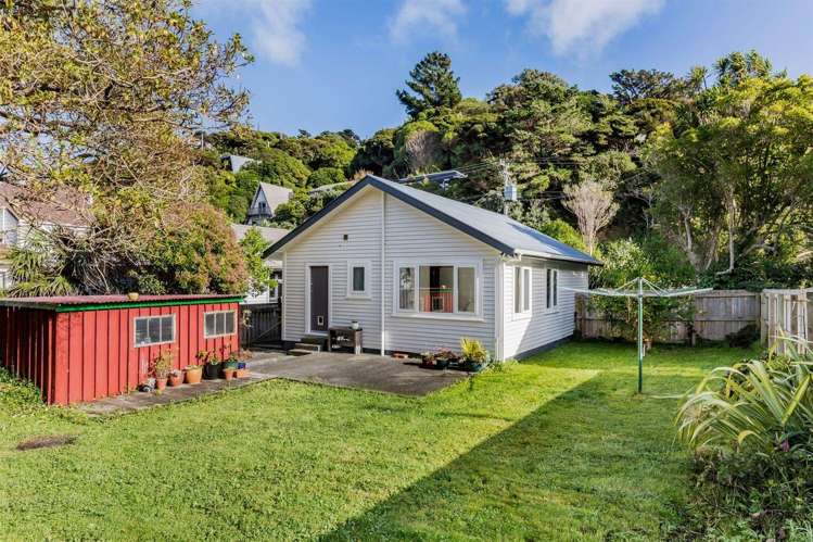 66 Airlie Road_0