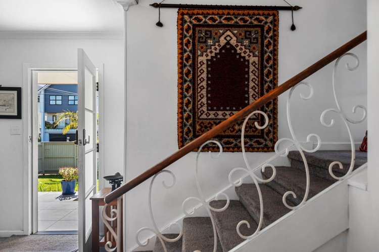 35 Montgomery Avenue Belmont_14