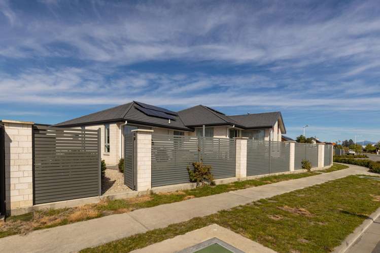 18 Rose Manor Drive Springlands_40