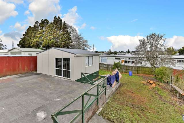 16 Vickerman Street Otara_1