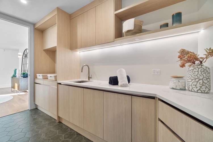 2/21 Eastcliffe Road Castor Bay_24