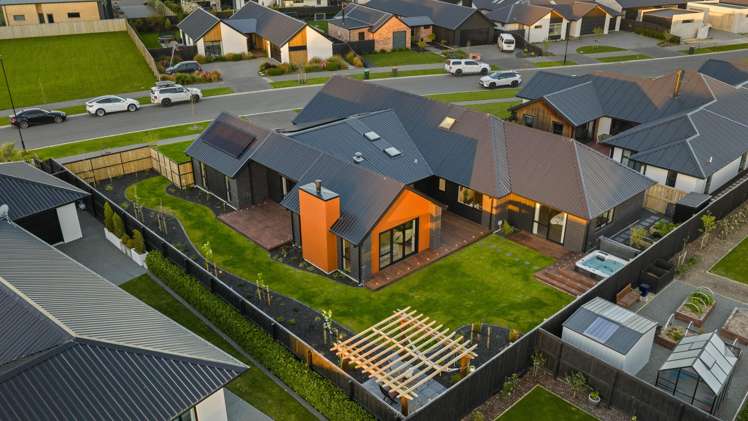 58 Carnaveron Drive Lincoln_28