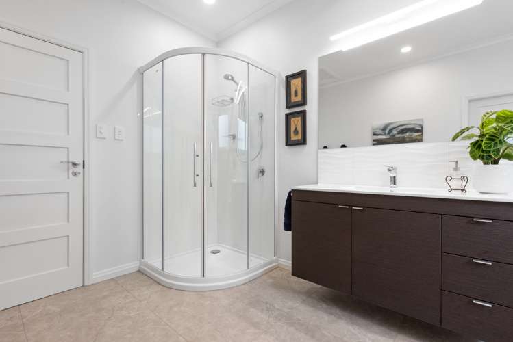 9 Whakarire Avenue Westshore_14