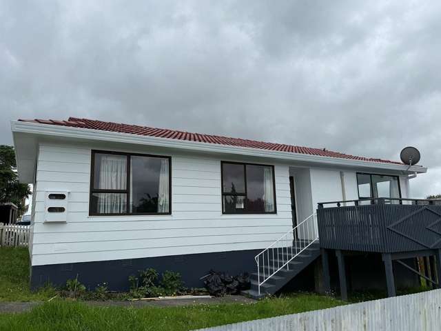 3-BEDROOM HOUSE ( CLENDON PARK)