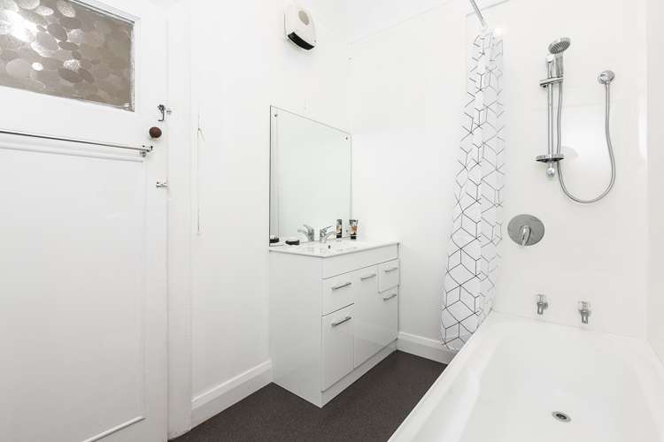 22 Bridge Street Clyde Hill_10