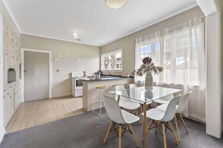 35 Birchfield Avenue Dallington_5