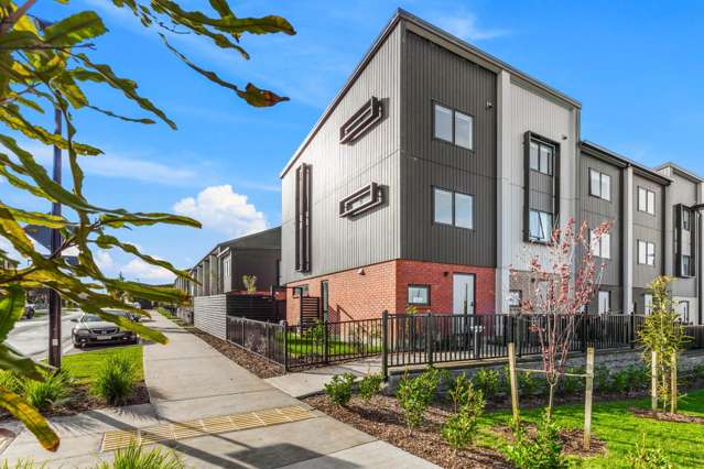 10/60 Selo Street Glen Eden_1