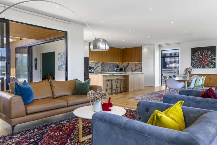 10 Kurapoto Lane Rainbow Point_5