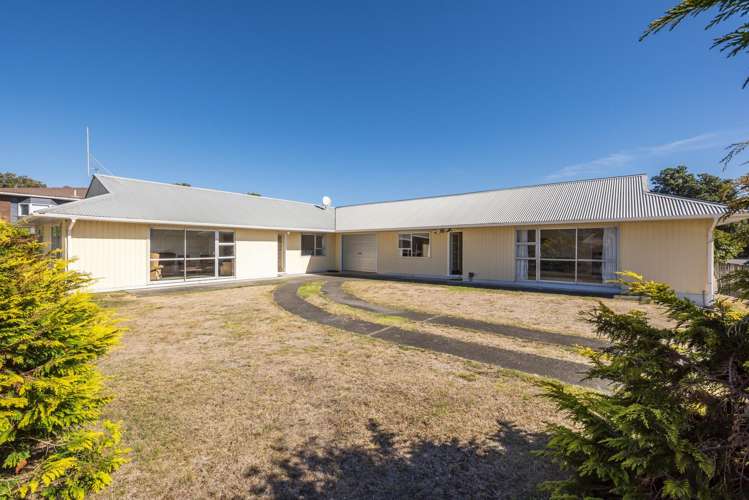 50 Queens Road Waikanae Beach_12