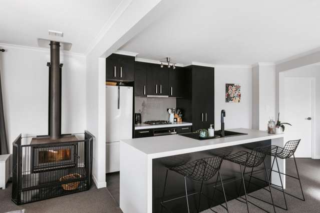 51 Puriri Crescent Edgecumbe_1